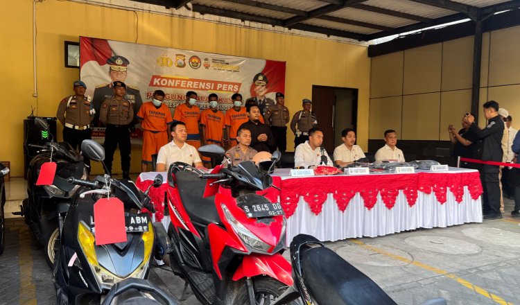 Konferensi pers di Mapolres Sidoarjo. (Foto: Humas Polres)