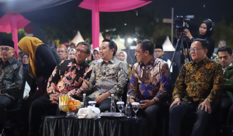 Gus Fawait menghadiri acara "Dulur Sekarkijang" Sabtu malam (19/7/2025). (Foto: Diskominfo Jember)