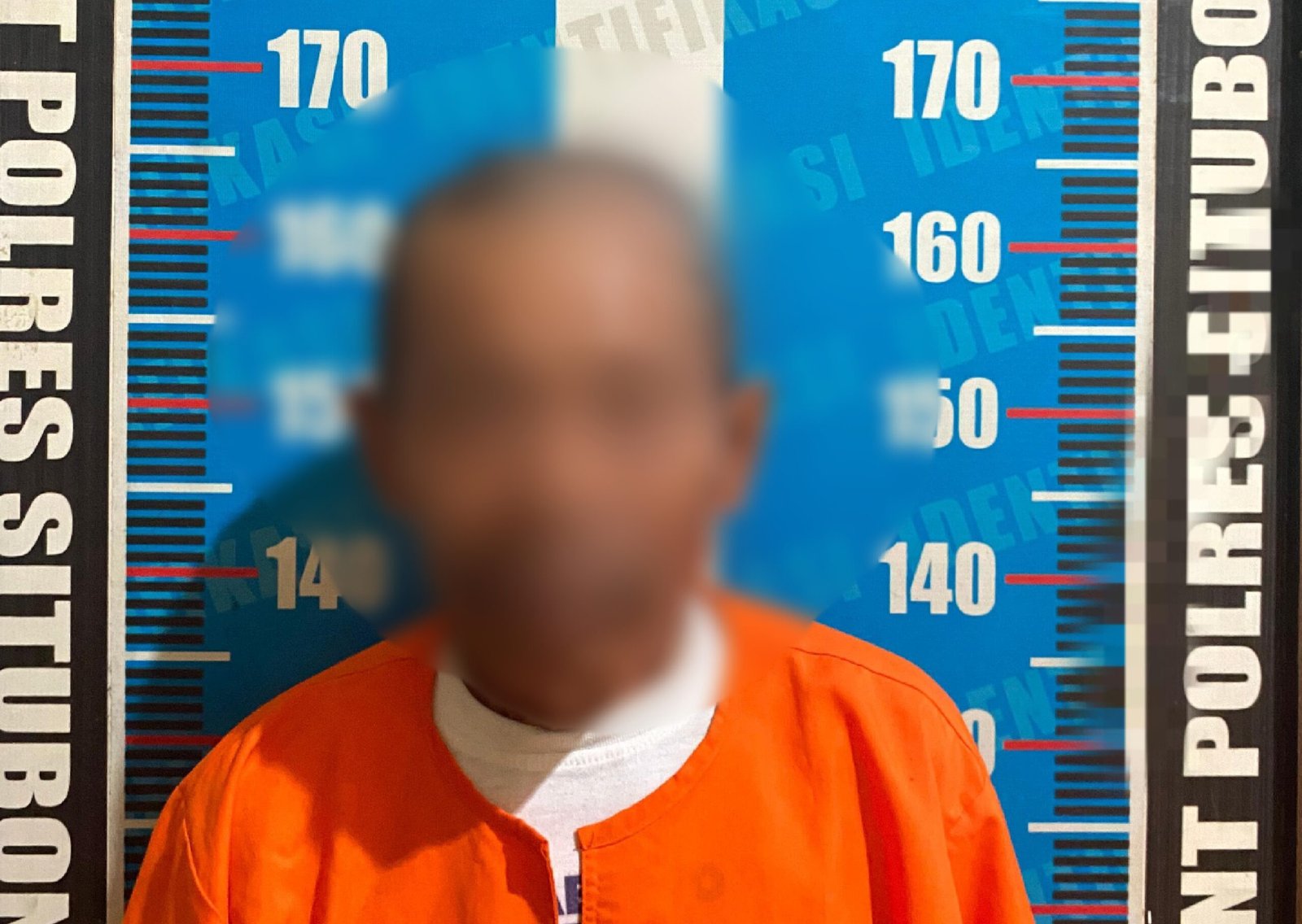 M, pelaku perburuan liar di Taman Nasional Baluran diamankan polisi. (Foto: Humas Polres Situbondo)