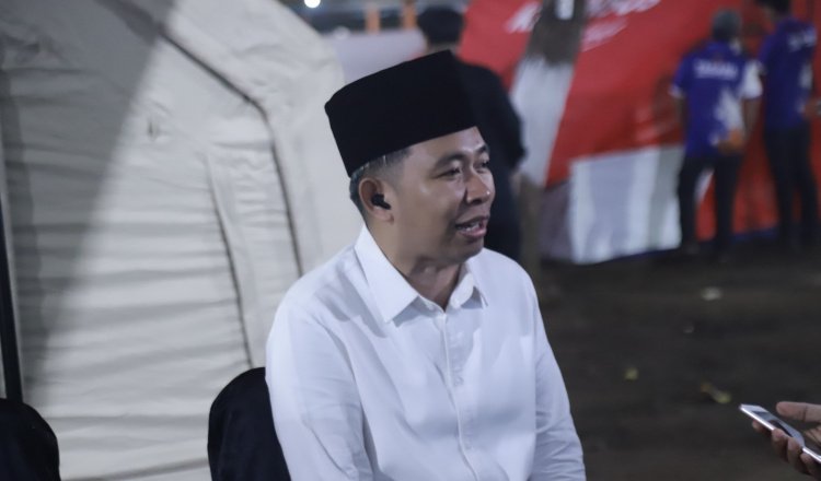 Gus Fawait diwawancarai media, Minggu malam (27/7/2025). (Foto: Dok/Diskominfo Jember)