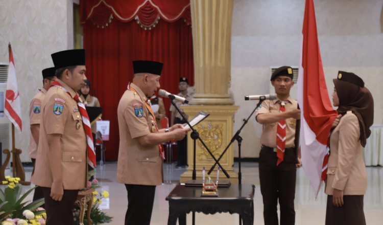 Pelantikan Ghyta Eka Puspita sebagai Ketua Kwarcab Pramuka Jember. (Foto: Dok/Diskominfo Jember/zonaindonesia.co.id)