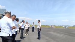 Dishub Jember saat meninjau kesiapan reaktivasi Bandara Notohadinegoro. (Foto: Dok/Diskominfo Jember)