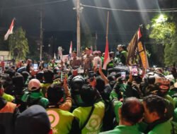 Kapolres Jember Dampingi Aksi Damai Ojol: Aspirasi Disampaikan Tanpa Kekacauan