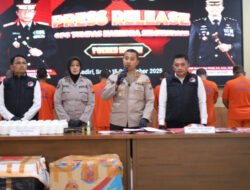 Polres Kediri Tangkap 16 Tersangka: Sita 98,48 Gram Sabu dan 223 Ribu Pil Dobel L
