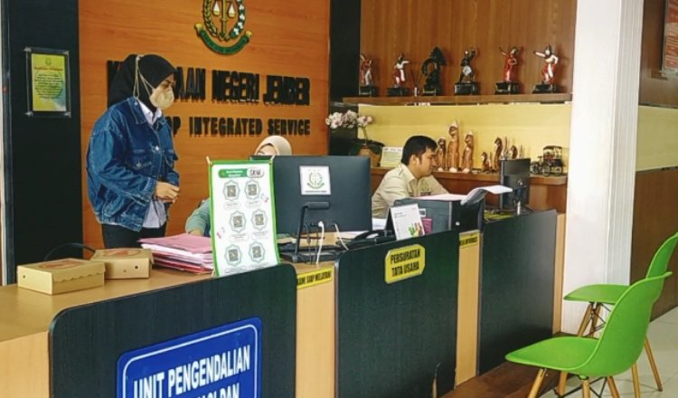 Ruang pelayanan terpadu Kejari Jember. (Foto: Istimewa - ZONA INDONESIA)