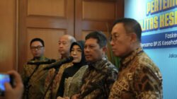 Direktur Utama BPJS Kesehatan, Ghufron Mukti, diwawancarai media, Kamis (9/10/2025). (Foto: Dok/Humas BPJS Kesehatan Cabang Jember - ZONA INDONESIA)