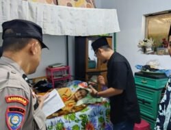 Guru Ngaji 80 Tahun di Jember Dapat Honor, Diantar Langsung ke Rumahnya