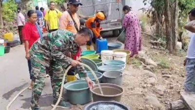 Penyaluran air bersih di Desa Kembangsari, Selasa (14/8/2025). (Foto: Istimewa - ZONA INDONESIA)