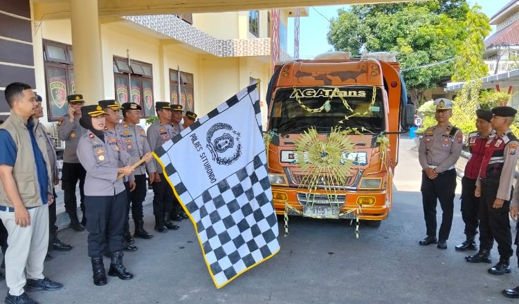 Pelepasan pengiriman jagung ke Perum Bulog, Rabu (15/10/2025). (Foto: Teamwork - ZONA INDONESIA)