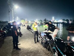 Polres Situbondo Intensifkan Patroli Akhir Pekan, Puluhan Motor Diamankan dari Aksi Balap Liar