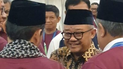 Profesor Abdul Mu’ti berbincang dengan FRPTMA, Jumat (17/10/2025). (Foto: Istimewa - ZONA INDONESIA)