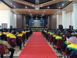 UNIKHAMS Jember Gelar Wisuda Pertama Setelah Resmi Jadi Universitas, Rektor: Ini Titik Awal, Bukan Akhir!