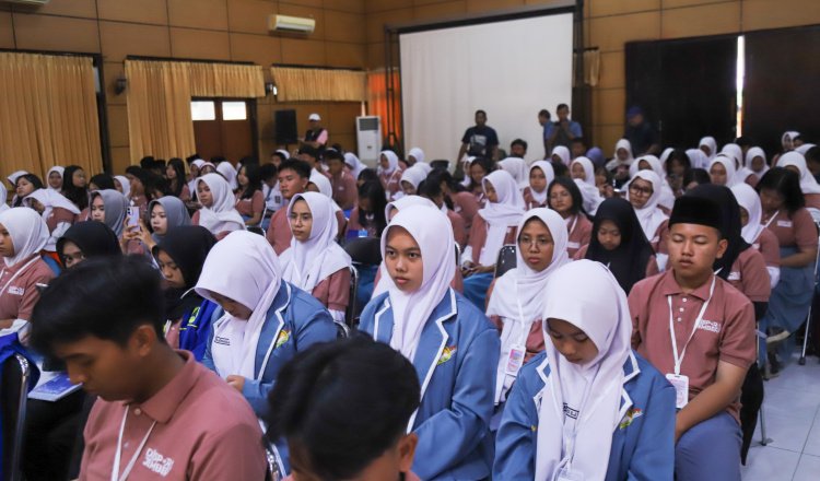 Sosialisasi pernikahan dini di aula Dispendik Jember, Selasa (11/11/2025). (Foto: Dok/Diskominfo Jember - ZONA INDONESIA)