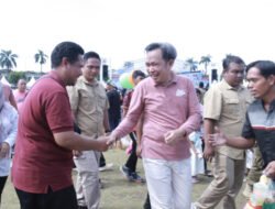 Gus Fawait Ajak Warga Jalan Sehat dan Kenalkan Komoditas Unggulan Jember di Karnaval SCTV 2025