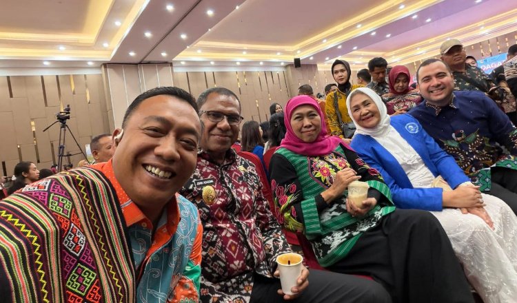 Swafoto Bupati Situbondo, Yusuf Rio Wahyu Prayogo. (Foto: situbondokab.go.id - ZONA INDONESIA)