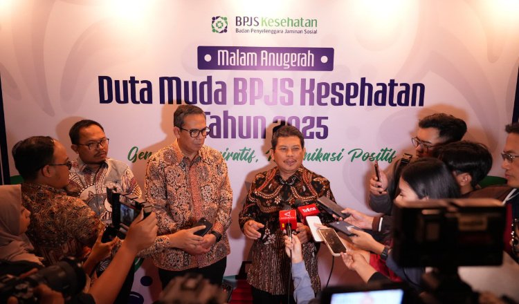Direktur Utama BPJS Kesehatan, Ghufron Mukti, diwawancarai media. (Foto: Dok/Humas BPJS Kesehatan - ZONA INDONESIA)
