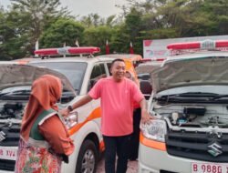 Janji Kampanye Mas Rio-Mbak Ulfi Terealisasi, 38 Ambulans Desa Tiba di Situbondo