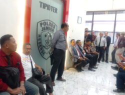 Kawal Rekan Sejawat, Puluhan Advokat Jember Nilai Pemeriksaan Kurniawan Sarat Kriminalisasi