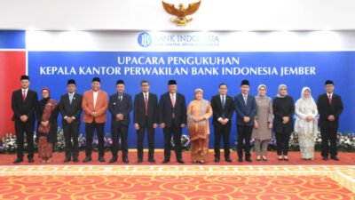 Bupati Situbondo menghadiri acara pengukuhan Kepala KPBI Jember, Senin (5/1/2026). (Foto: Teamwork - ZONA INDONESIA)