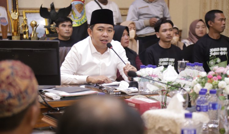 Bupati Jember mengikuti zoom meeting panen raya bersama Presiden RI, Rabu (7/1/2026). (Foto: Dok/Diskominfo Jember - ZONA INDONESIA)
