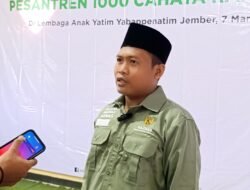 Mahasiswa Beasiswa Cendekia Baznas UNIKHAMS Jember Perkuat UMKM Sambil Berbagi dengan Anak Yatim