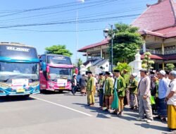 Ratusan Santri Putra PP Salafiyah Syafi’iyah Sukorejo Asal Jember Kembali ke Pesantren Naik Bus Baja