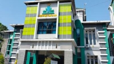 Gedung UIN KHAS Jember. (Foto: Teamwork - ZONA INDONESIA)