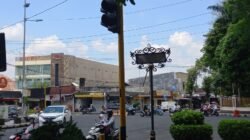 Traffic Light Sebelah Kantor Bupati Bondowoso Error, Dishub Masih Pesan Alat