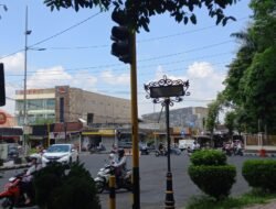 Traffic Light Sebelah Kantor Bupati Bondowoso Error, Dishub Masih Pesan Alat