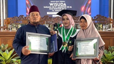 Khamidatus Sholeha Ma'rufin, Wisudawan Terbaik UIN KHAS Jember. (Foto: Teamwork - ZONA INDONESIA)
