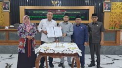 DPRD Situbondo Setujui Raperda Kawasan Tanpa Rokok dan Penataan Desa