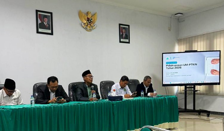 Rakor Pelaksanaan UM-PTKIN di Ruang Rapat Rektorat Lantai 1 UIN KHAS Jember, Selasa (2/6/2026). (Foto: Dok/Humas UIN KHAS Jember - ZONA INDONESIA)