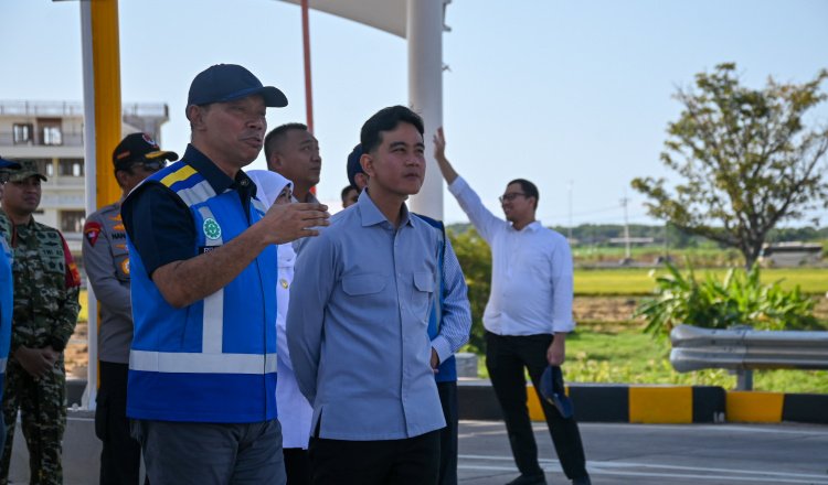 Wapres Gibran meninjau pembangunan Jalan Tol Prosiwangi, Jumat (10/7/2026). (Foto: Dok/Istimewa - ZONA INDONESIA)