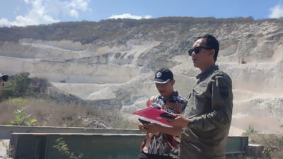 Satgas Infrastruktur dan Tata Ruang Pemkab Jember saat sidak Gunung Sadeng, Kamis (9/7/2026). (Foto: Dok/Istimewa -ZONA INDONESIA)