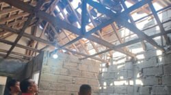 Dua Rumah Rusak Diterjang Angin Kencang di Situbondo, Warga Sempat Panik Dengar Suara Gemuruh
