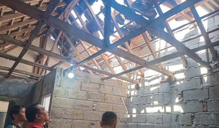 Kondisi terkini rumah Erwin Kurniawan. (Foto: Istimewa - ZONA INDONESIA)