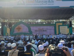 Ratusan Ribu Jemaah Padati Haul Masyayikh Nusantara di Situbondo