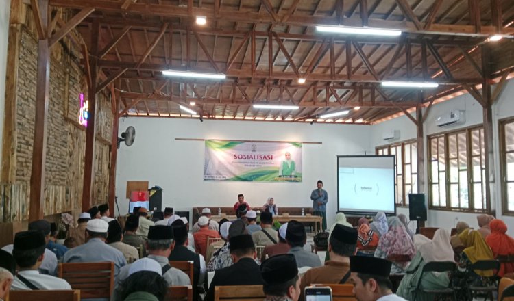 Sosialisasi peran pendidikan Islam dalam menghadapi perubahan sosial di Aula BR Coffee. (Foto: Fathur Rozi - ZONA INDONESIA)