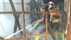 Dua Rumah Warga Situbondo Kebakaran, Kerugian Capai Puluhan Juta