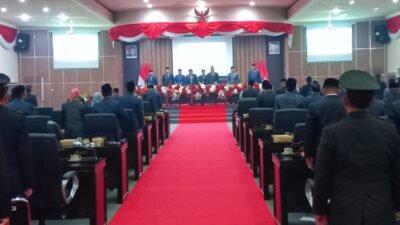 Suasana ruang rapat DPRD Bondowoso pada momen mendengarkan Pidato Kenegaraan Presiden Jelang HUT ke-81 RI, Jumat (14/8/2026). (Foto: Gafur - ZONA INDONESIA)