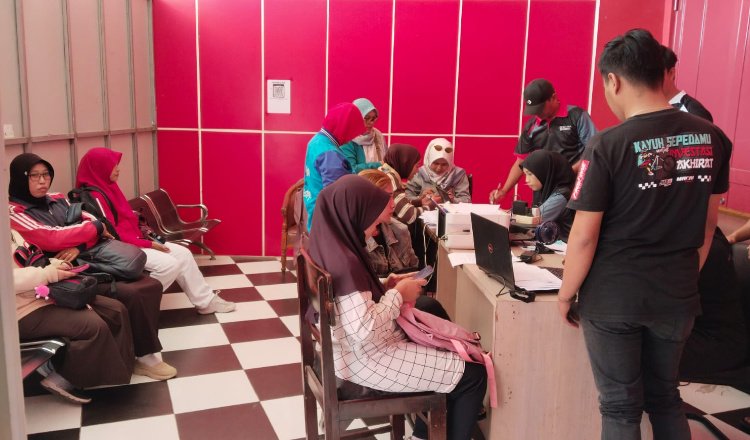 Warga saat mendaftar Tajemtra 2026. (Foto: Dok/Dispar Pemkab Jember - ZONA INDONESIA)