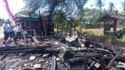 Warung Nasi dan Rokok di Desa Kertosari Situbondo Ludes Terbakar