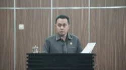 Ketua Fraksi Golkar DPRD Bondowoso, Kukuh Rahardjo, (Foto:Ubay - ZONA INDONESIA)