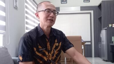 Kepala BPKAD Bondowoso, I Wayan Wisesa Buwana, saat dikonfirmasi di Kantornya, Jumat (2/10/2026). (Foto: Ubay - ZONA INDONESIA).