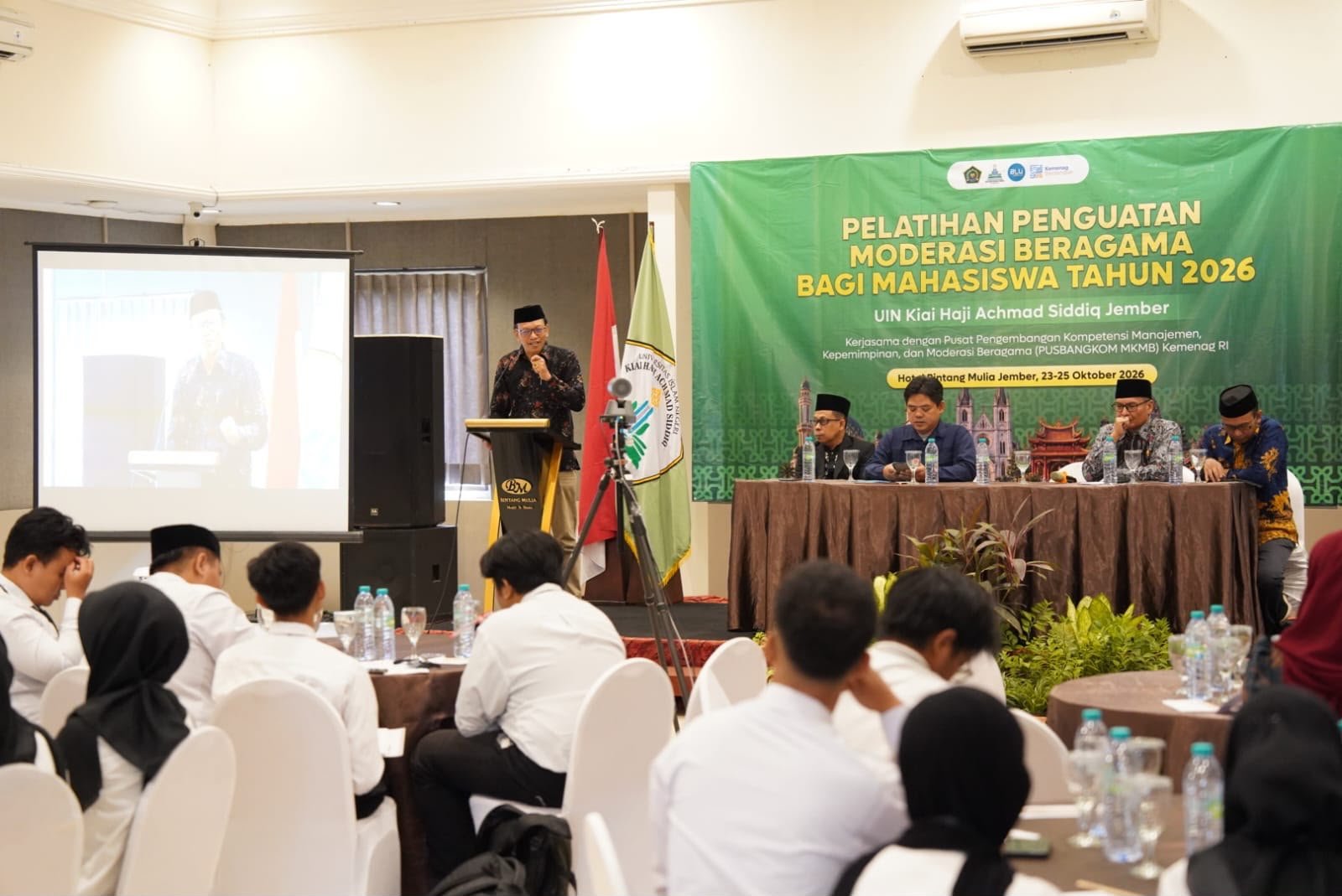 37 Mahasiswa UIN KHAS Jember mengikuti pelatihan intensif. (Foto: Istimewa - ZONA INDONESIA)