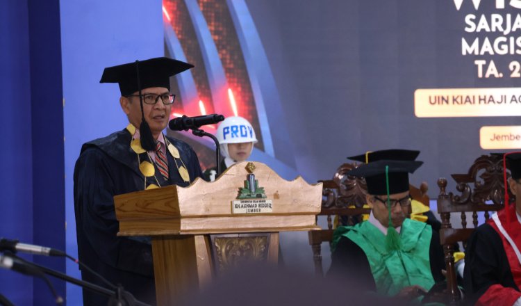 Wisuda Program Sarjana ke-80 dan Program Magister ke-61 UIN KHAS Jember, Selasa (13/10/2026). (Foto: Dok/Humas UIN KHAS Jember - ZONA INDONESIA)